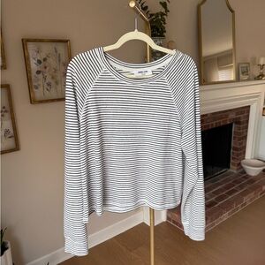 Double Zero Black and White Striped Long Sleeve Top Size Large